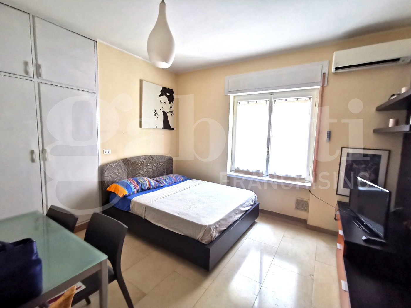 Loft arredato in affitto a Milano