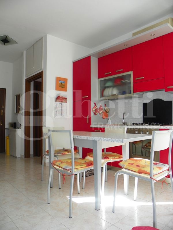 Bilocale arredato in affitto a Milano