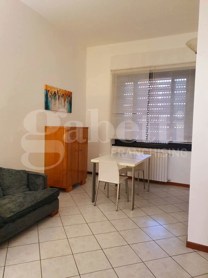 Appartamento arredato in affitto a Monza