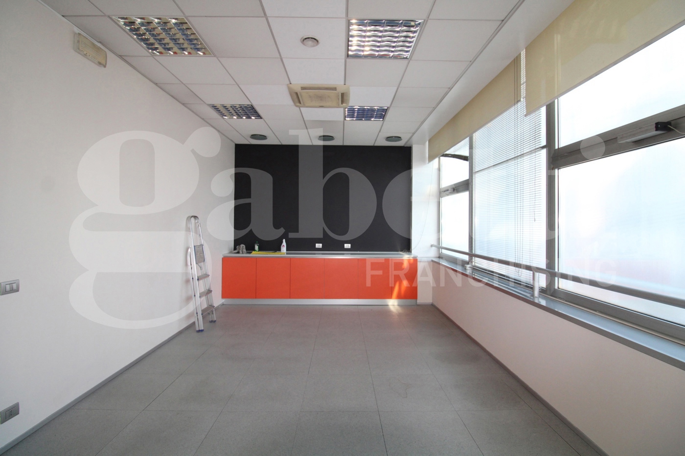 Ufficio in affitto a Cinisello Balsamo