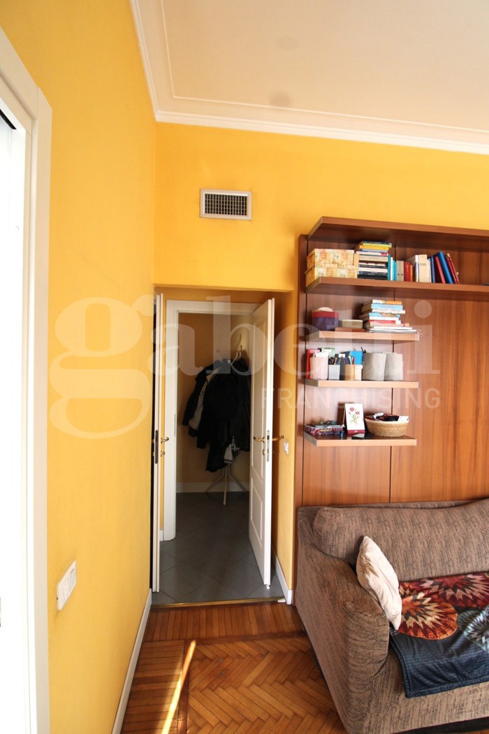 Bilocale arredato in affitto a Milano