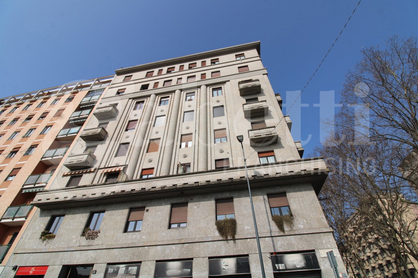 Bilocale arredato in affitto a Milano