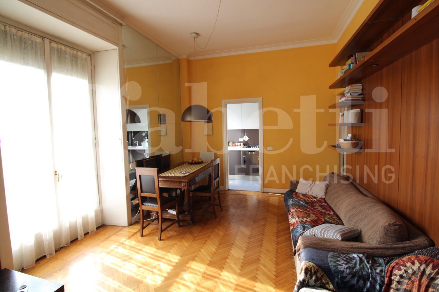 Bilocale arredato in affitto a Milano