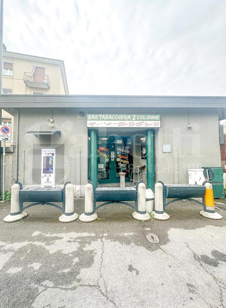 Attivit� commerciale Bar e tabacchi in vendita a Cologno Monzese