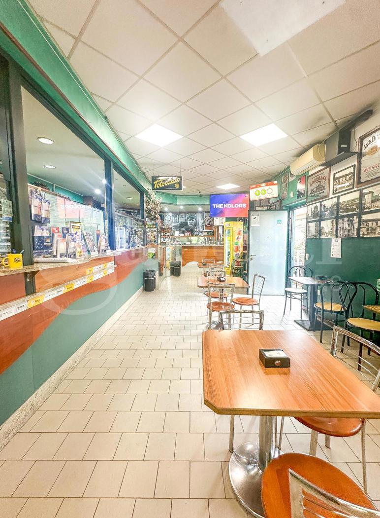 Attivit� commerciale Bar e tabacchi in vendita a Cologno Monzese