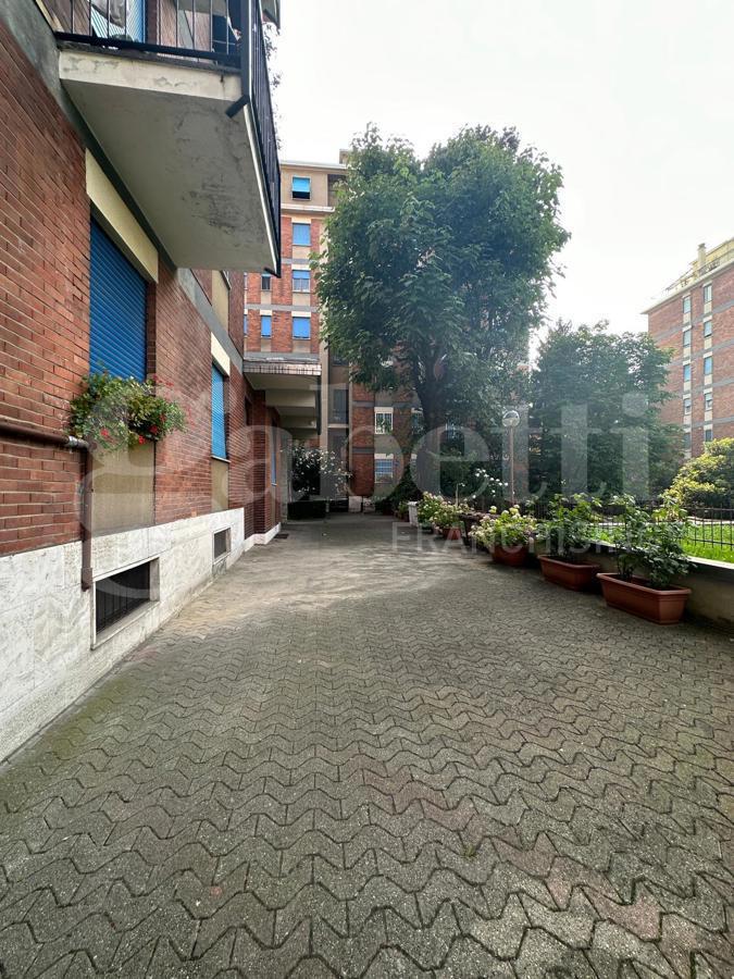 Monolocale arredato in affitto a Milano