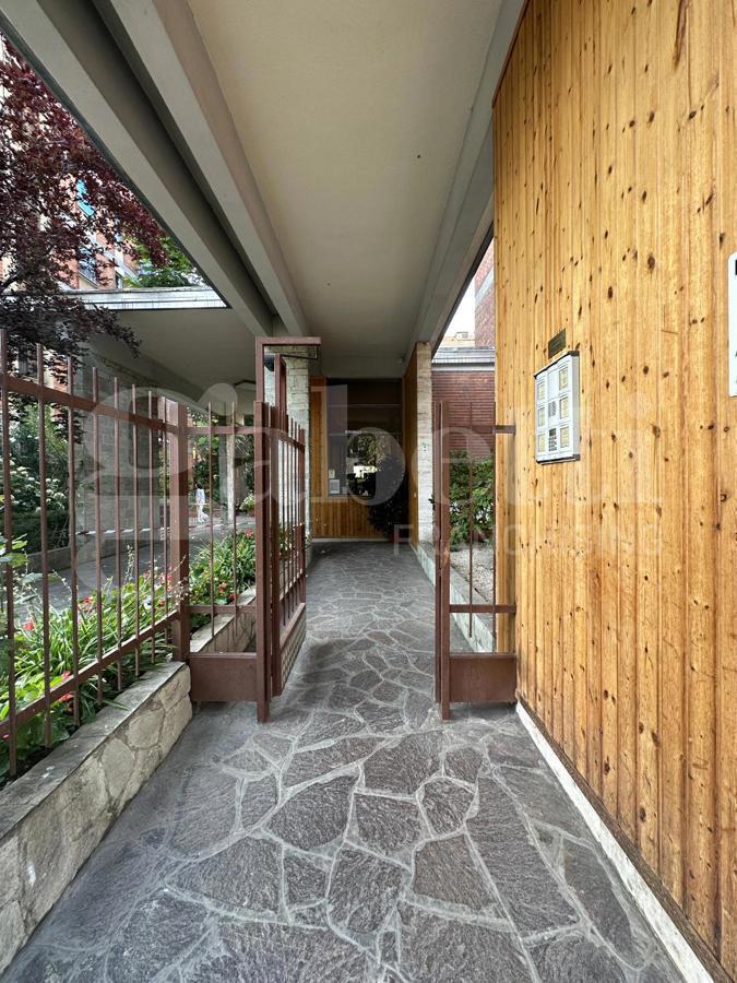 Monolocale arredato in affitto a Milano
