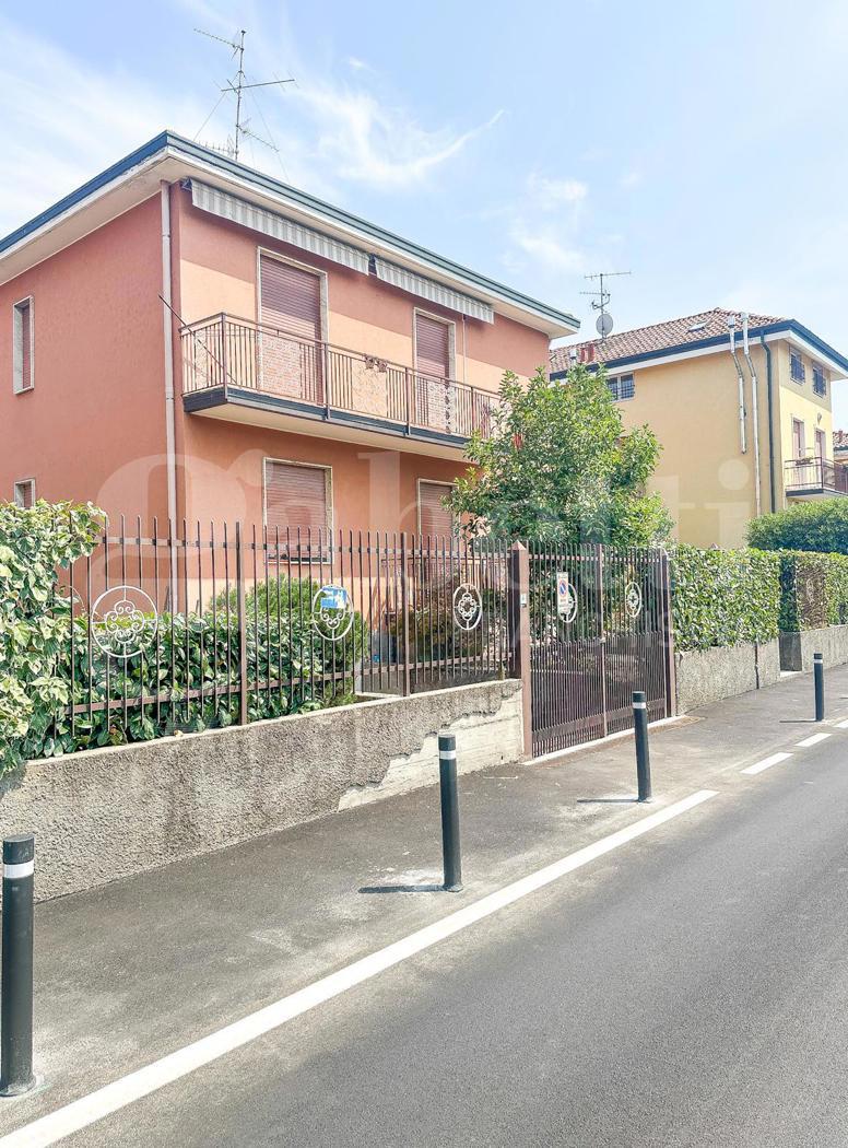 Villa in vendita a Cologno Monzese