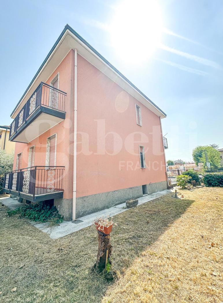 Villa in vendita a Cologno Monzese
