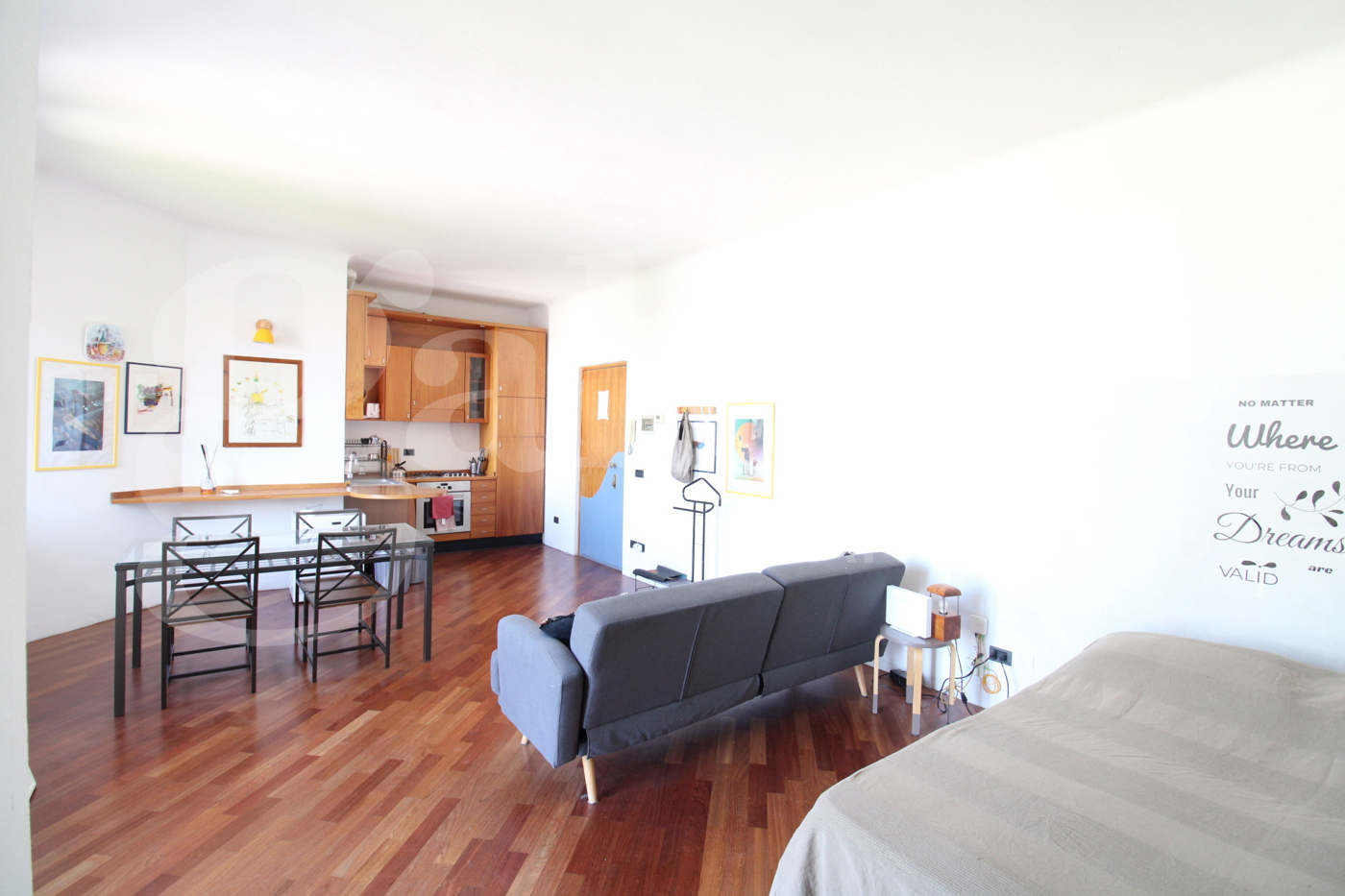 Loft arredato in affitto a Milano