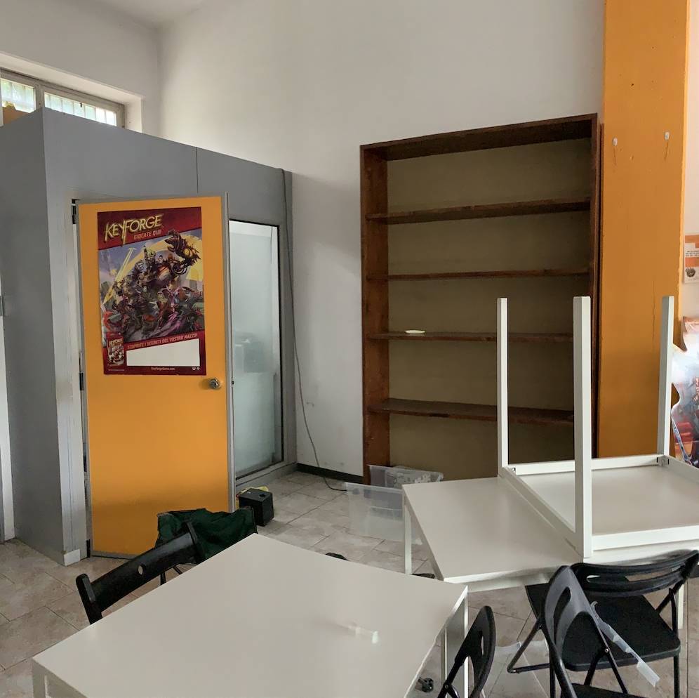 negozio in affitto a Milano, Certosa