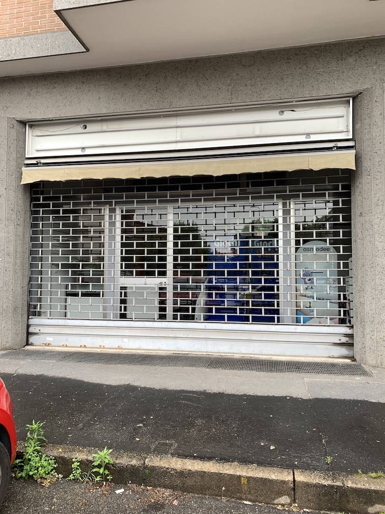 negozio in affitto a Milano, Certosa