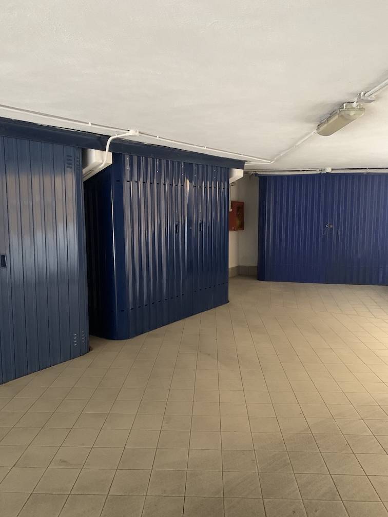 Box o garage in affitto a Milano, Sempione