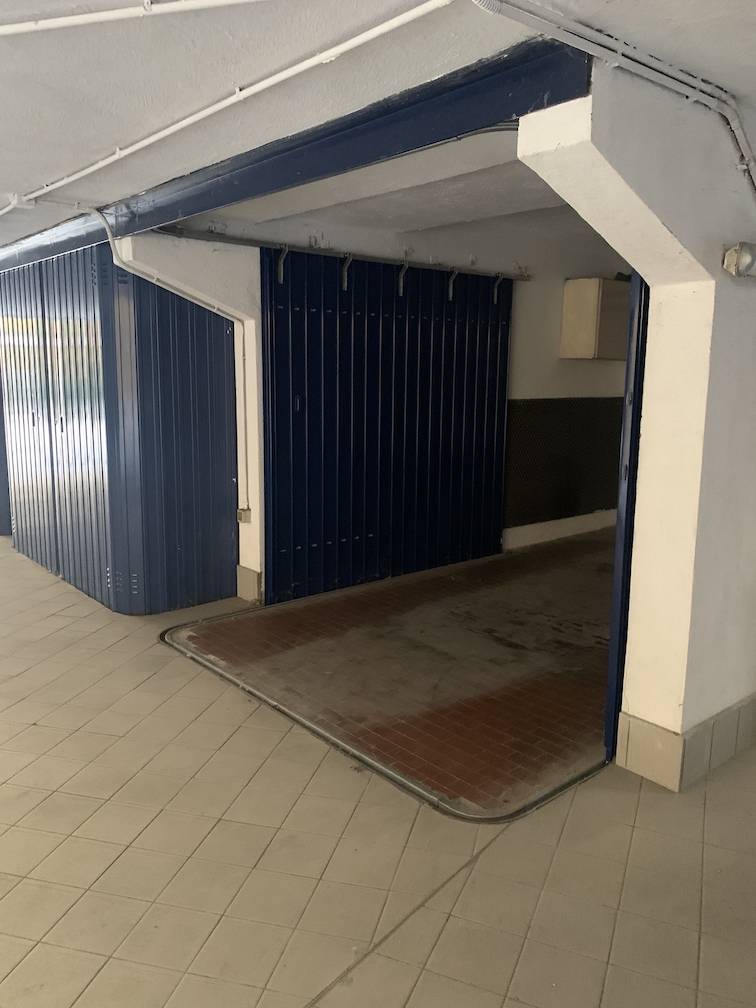 Box o garage in affitto a Milano, Sempione