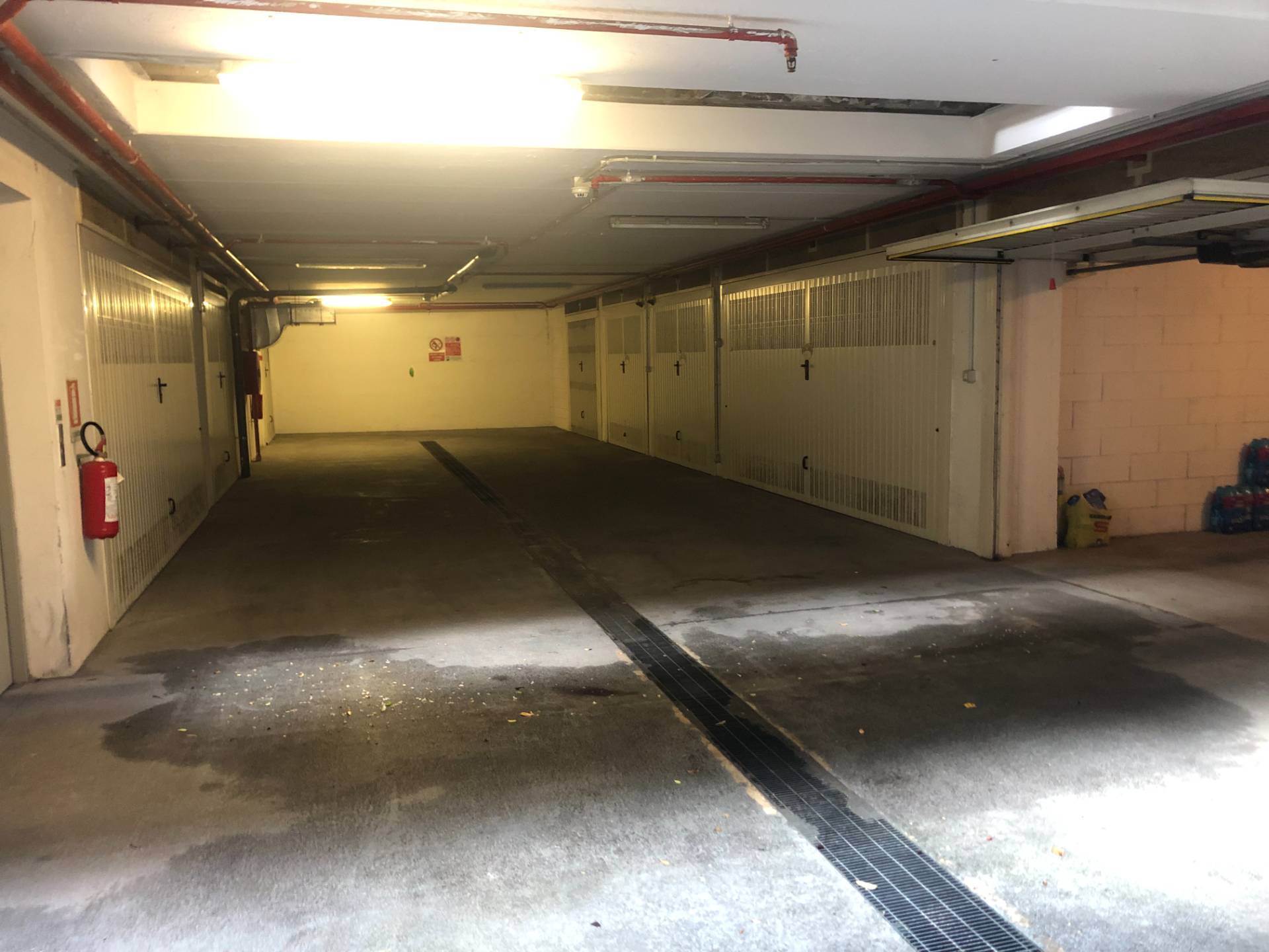 Box o garage in affitto a Milano, Sempione