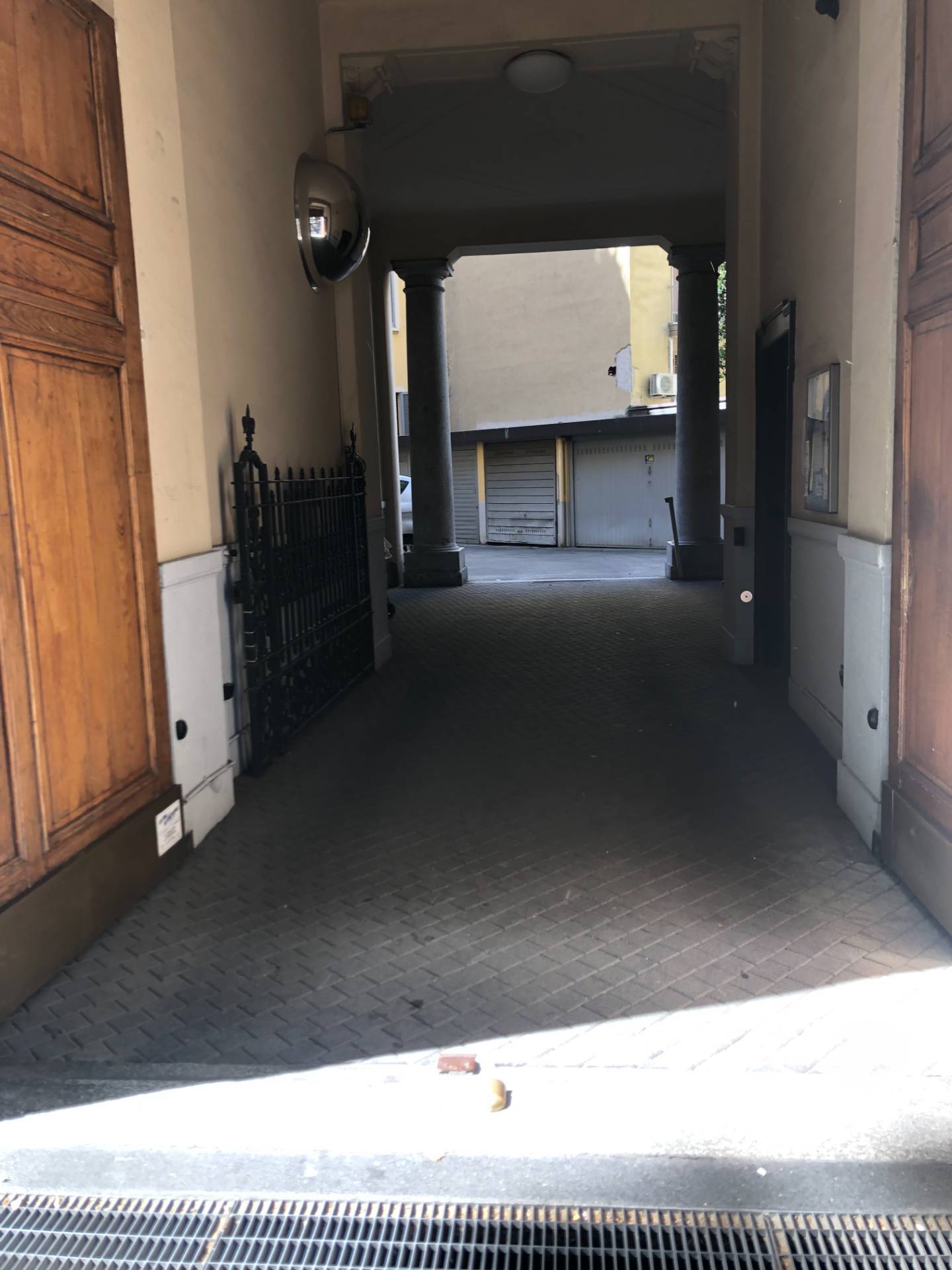 Box o garage in affitto a Milano, Sempione