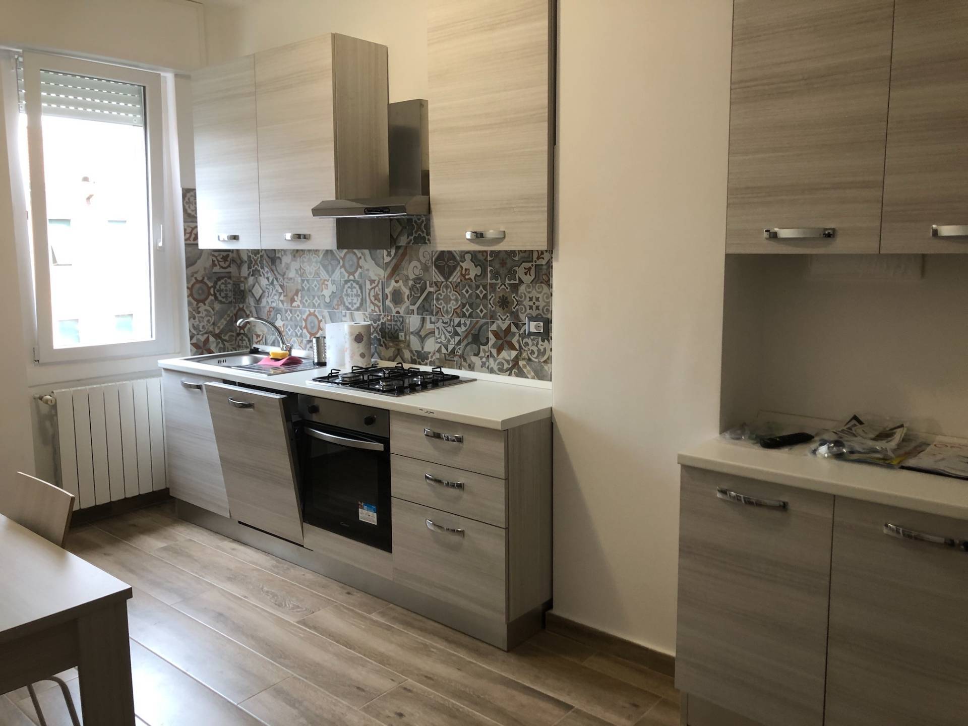 Appartamento in affitto a Milano, Lorenteggio