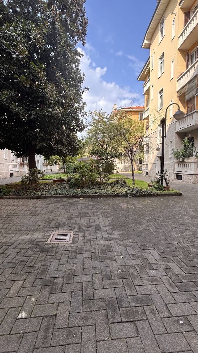Appartamento in affitto a Milano, P.ta Genova