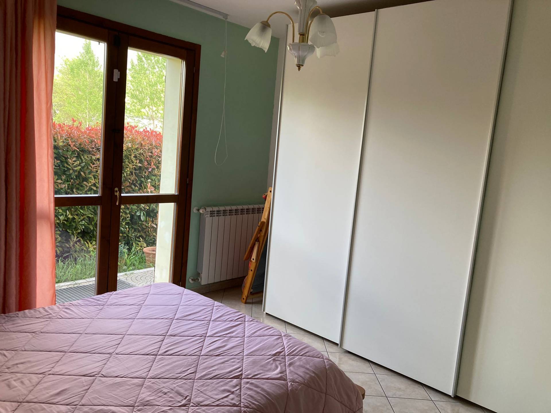 appartamento con ingresso indipendente in vendita a Cerreto d'Esi