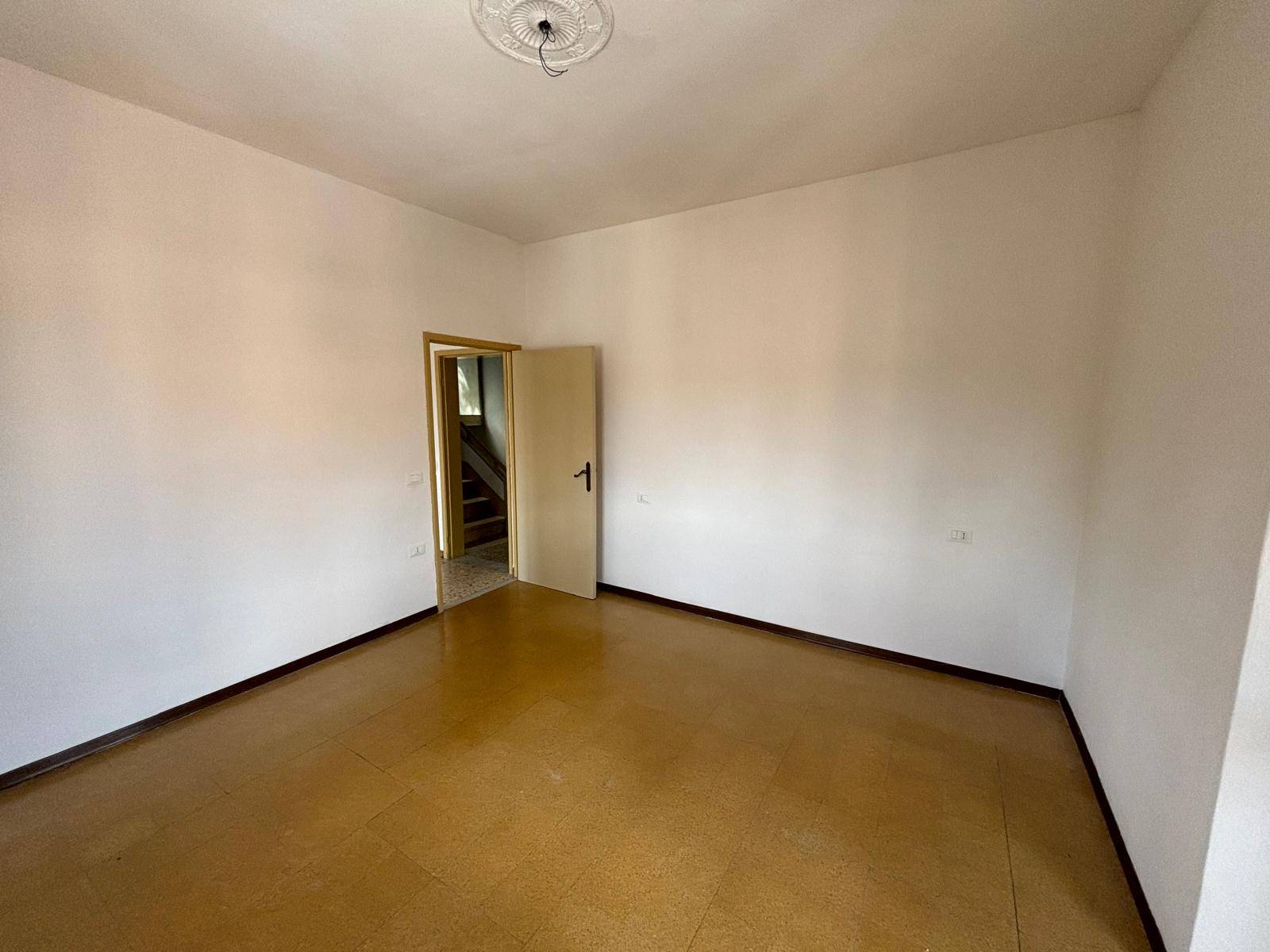 Appartamento in vendita a Fabriano, BORGO