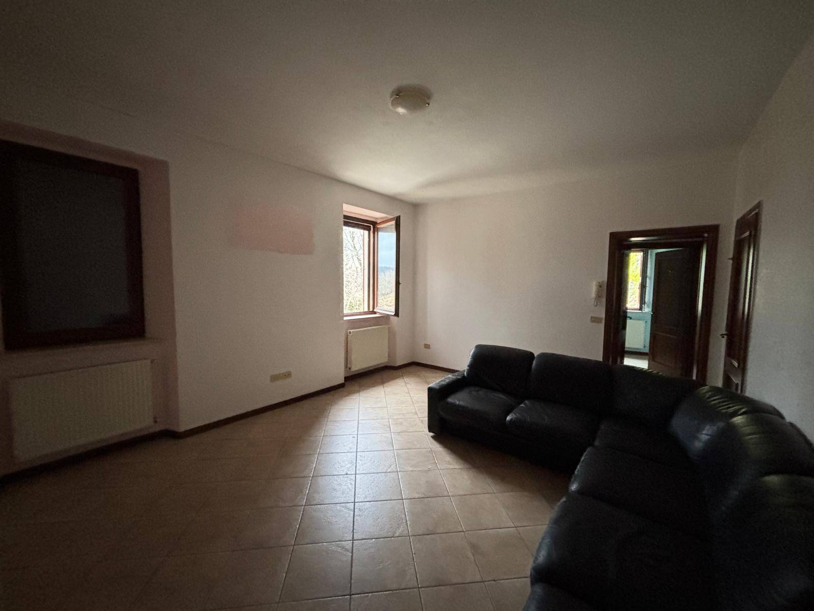 Appartamento in vendita a Fabriano, FRAZ. MELANO