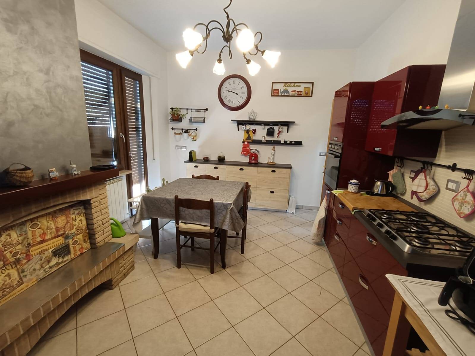 Appartamento in vendita a Fabriano, BORGO