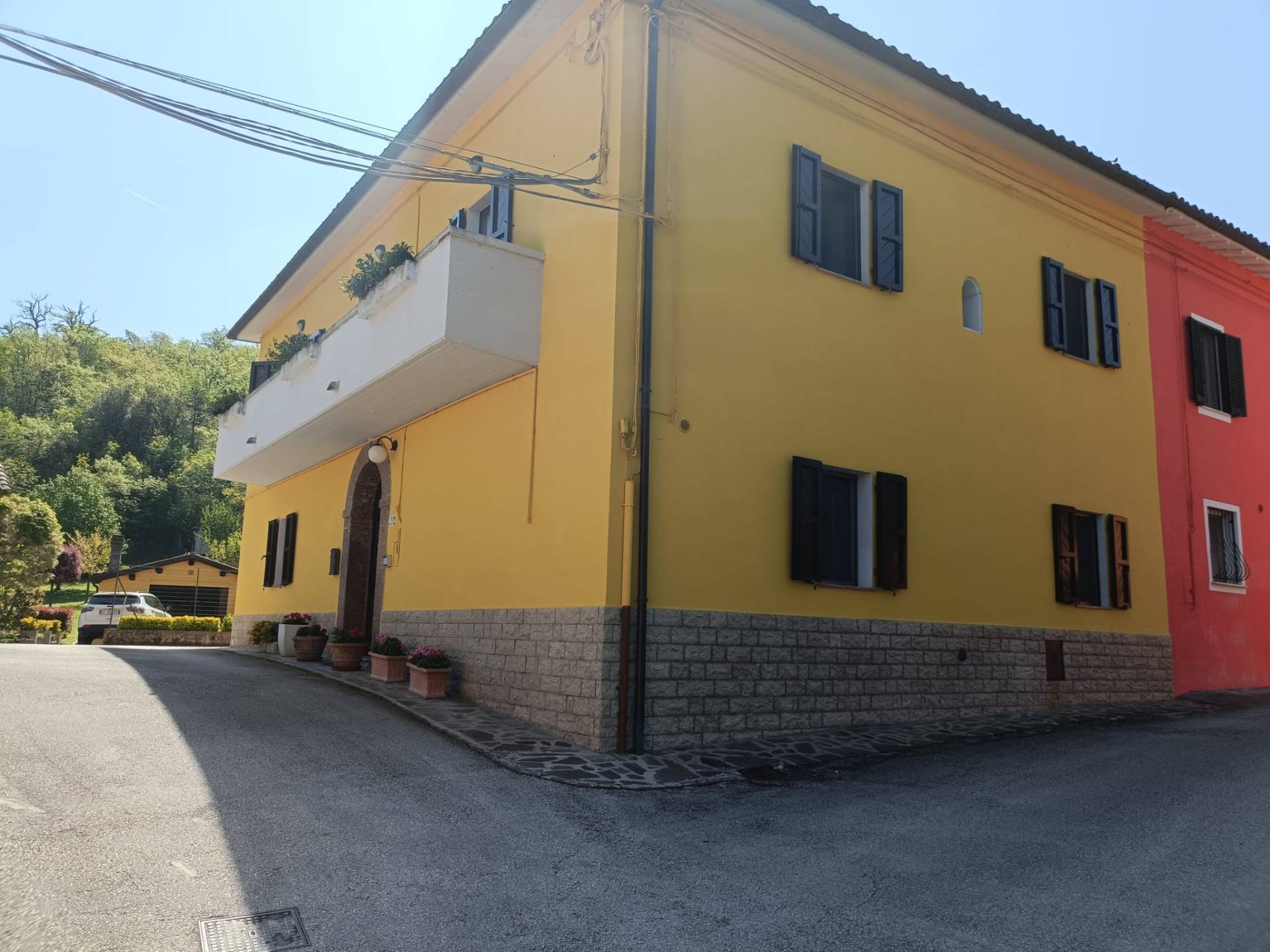 cielo-terra in vendita a Fabriano, COLLINE FABRIANESI