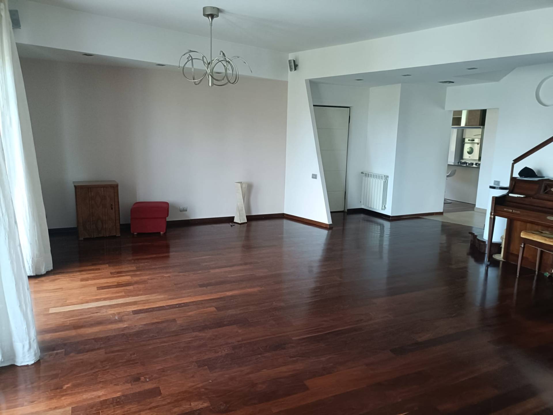 cielo-terra in vendita a Fabriano, SERRALOGGIA