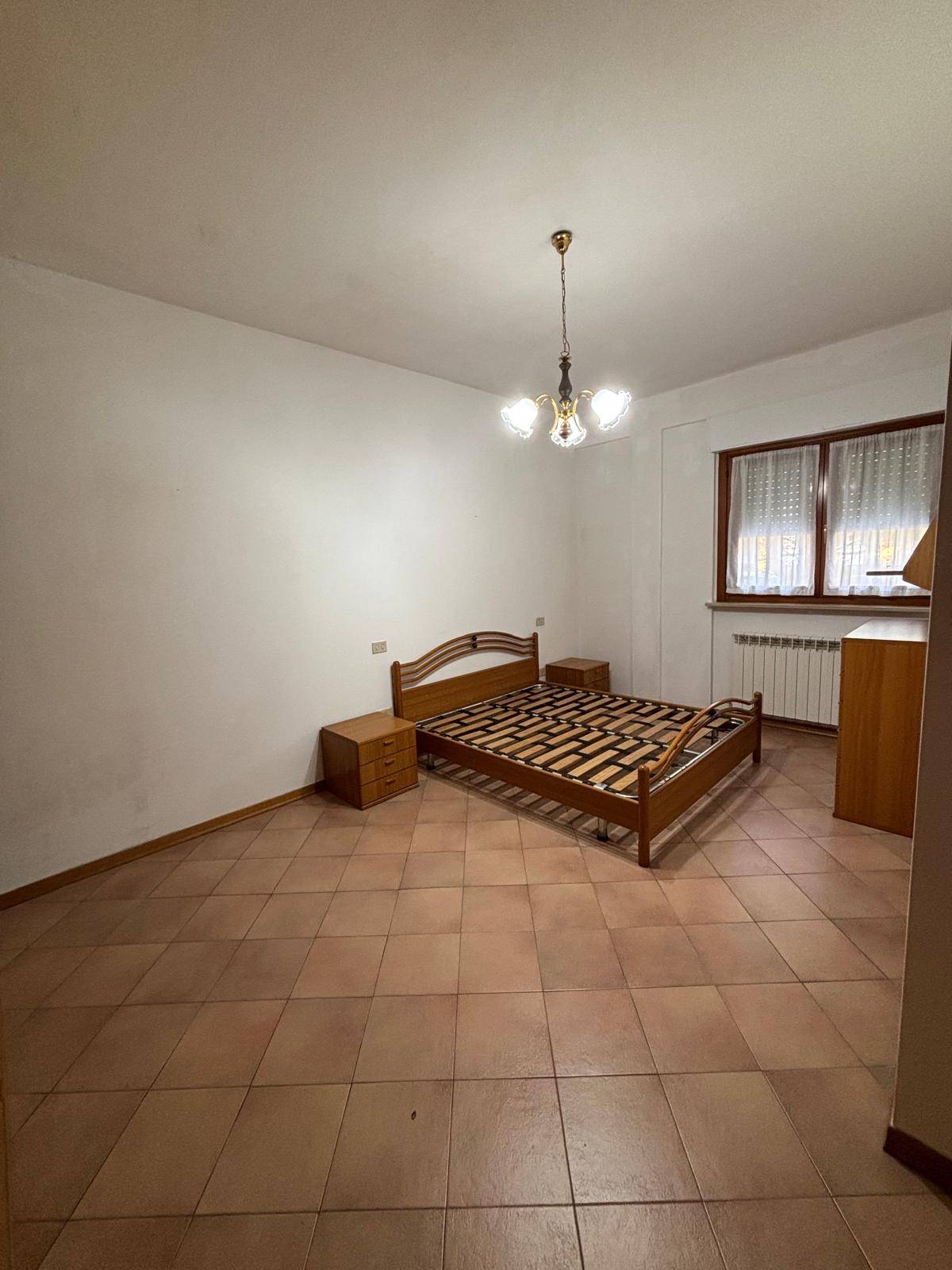 Appartamento in affitto a Fabriano, PIANO