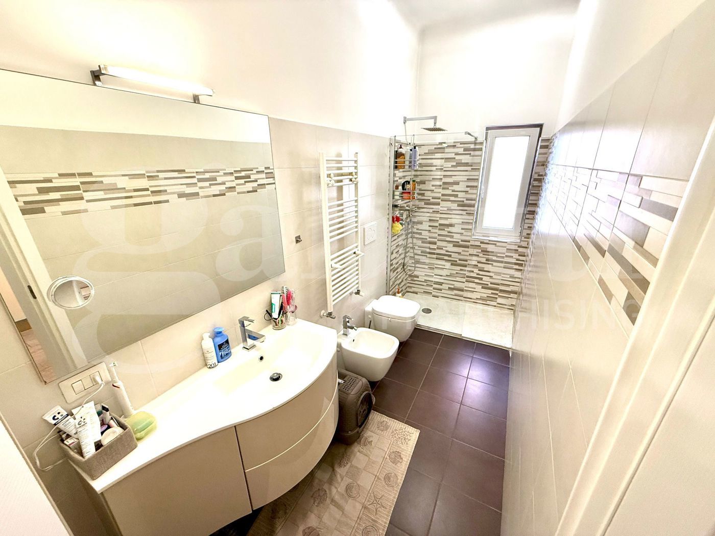 Trilocale ristrutturato a Sesto San Giovanni