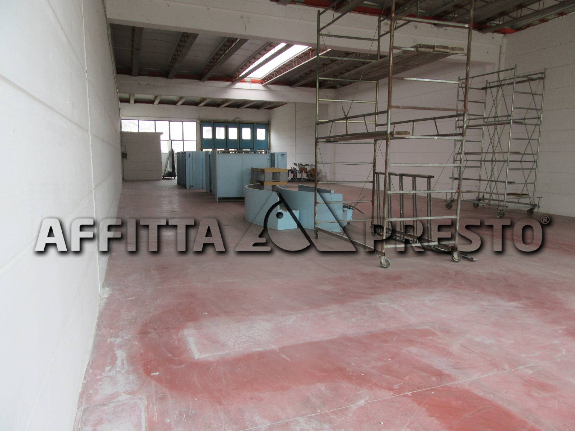 Laboratorio Artigianale in affitto a Meldola