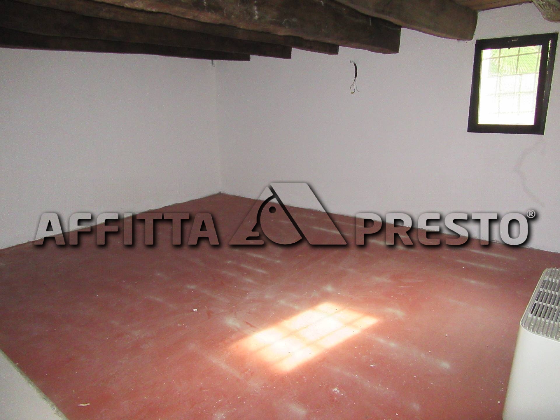 Negozio in affitto a Forl