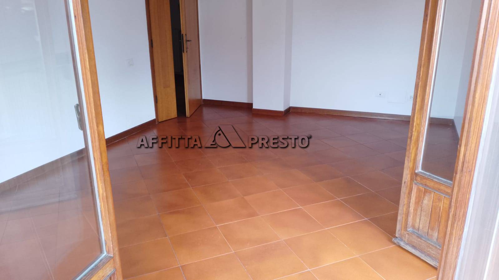 Appartamento in affitto a Forl