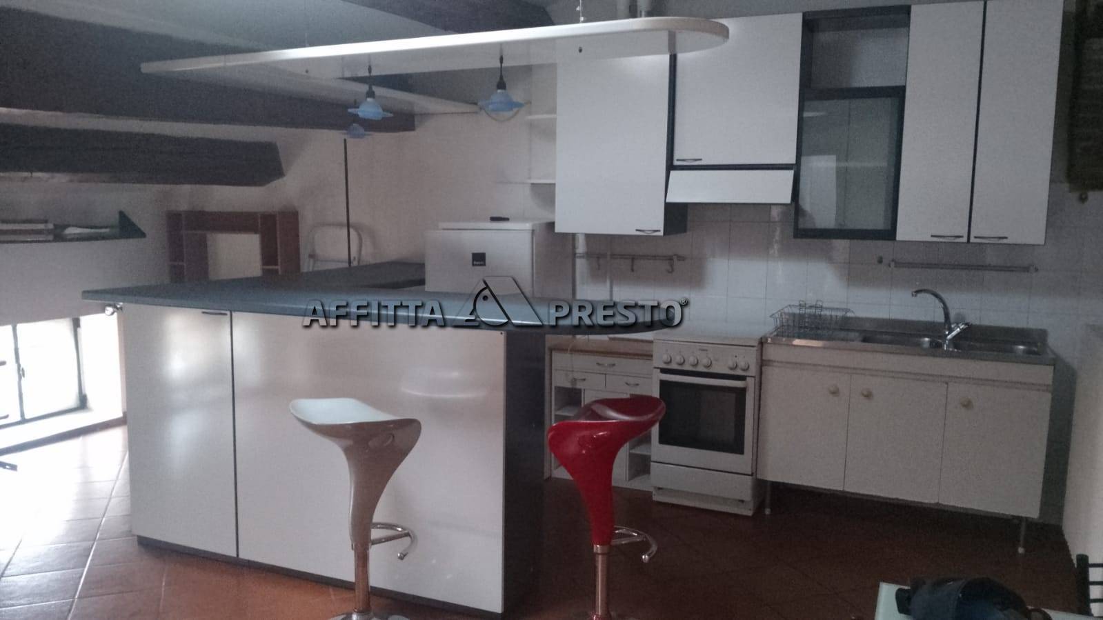 Appartamento in affitto a Forl