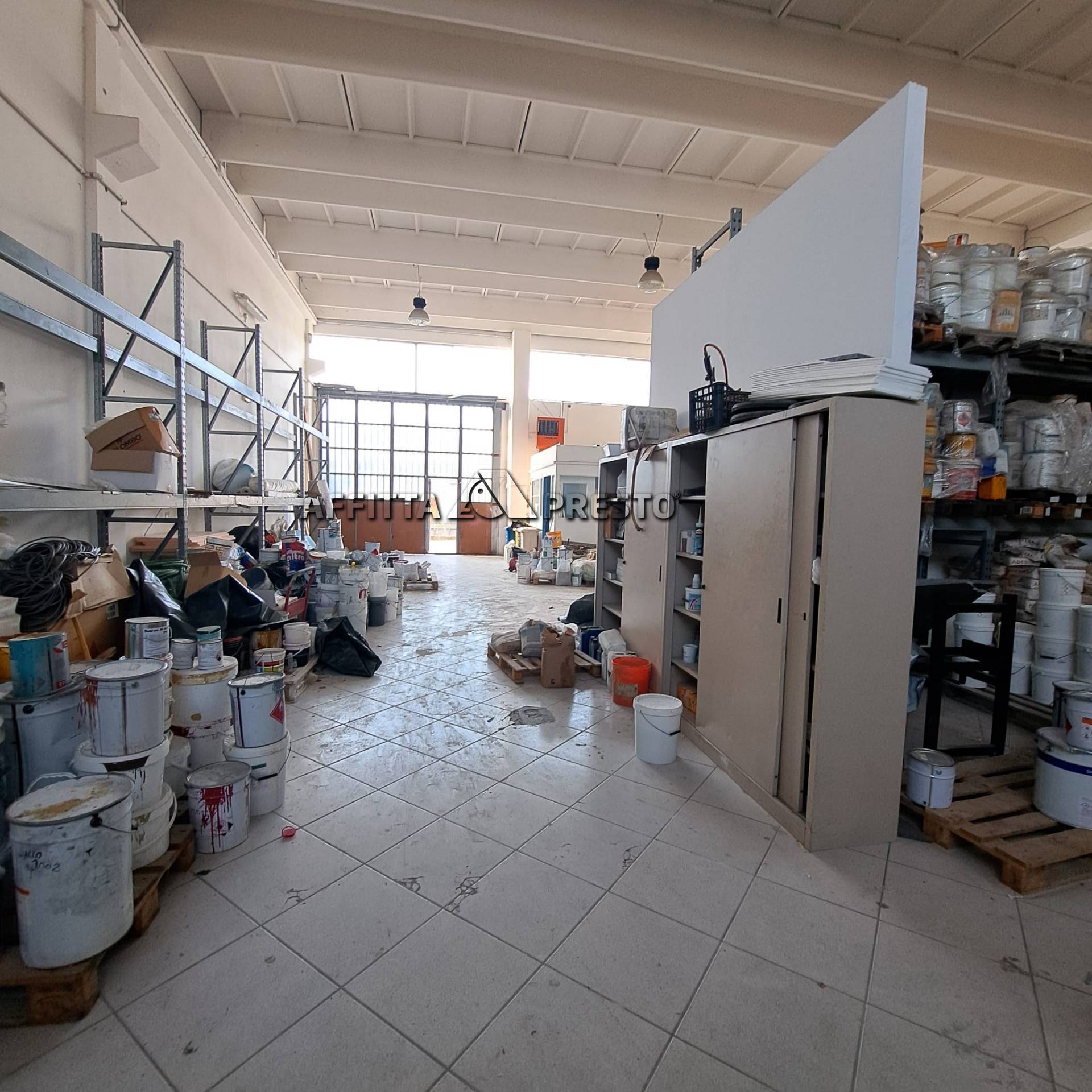 Capannone in affitto a Forl, Coriano