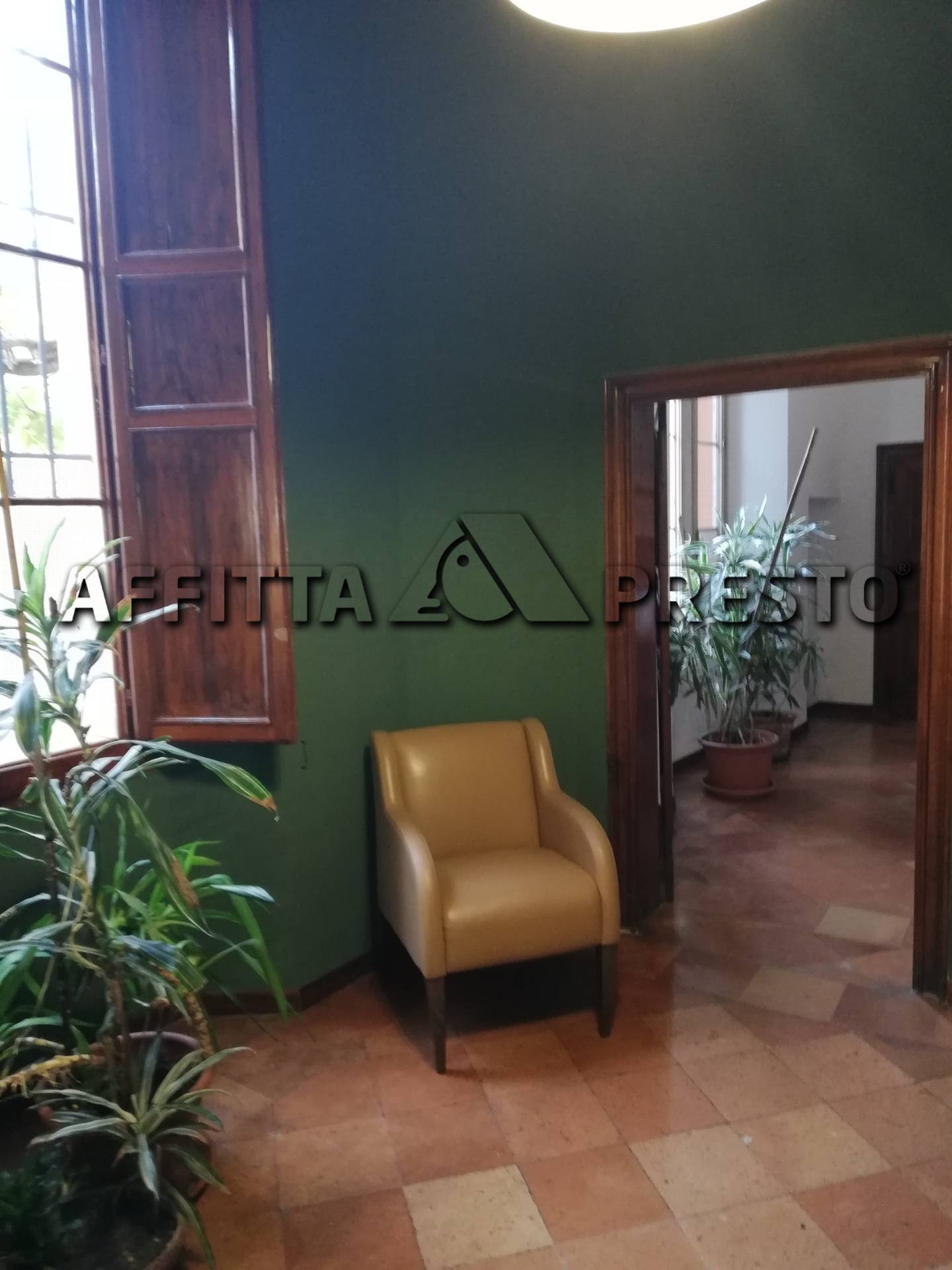 Ufficio in affitto a Forl