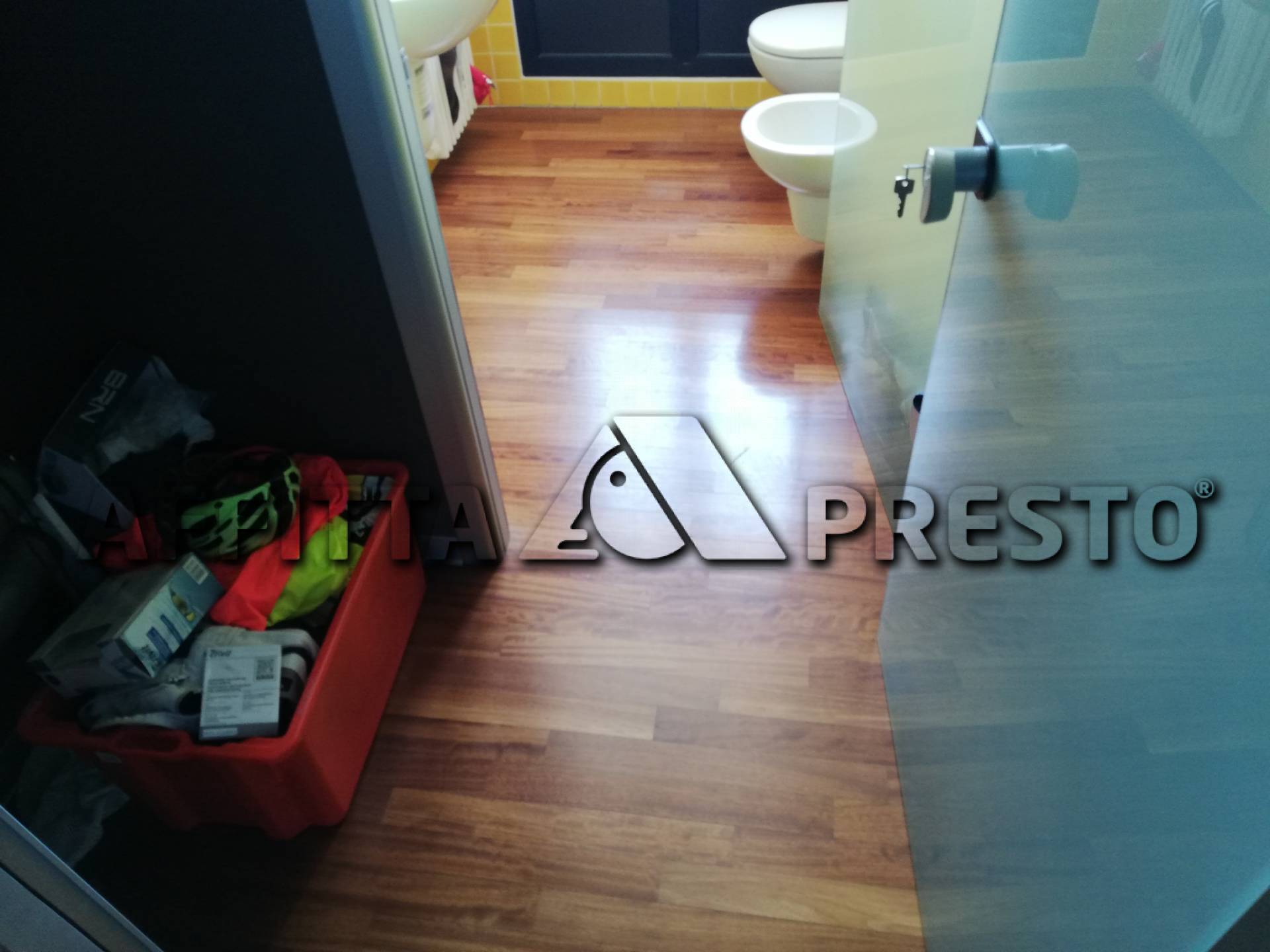 Fondo Commerciale in affitto a Forl