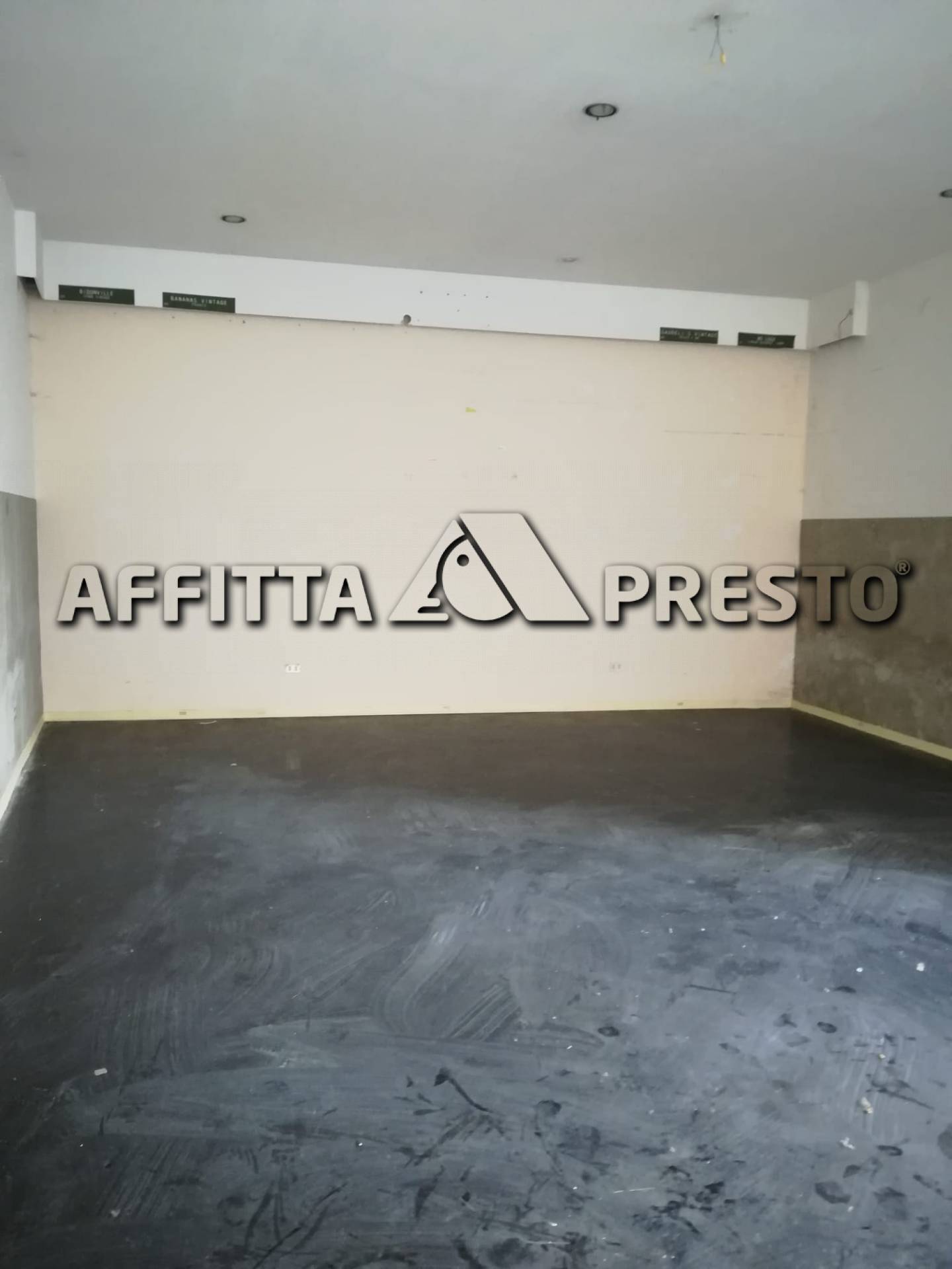 Fondo Commerciale in affitto a Forl, Centro