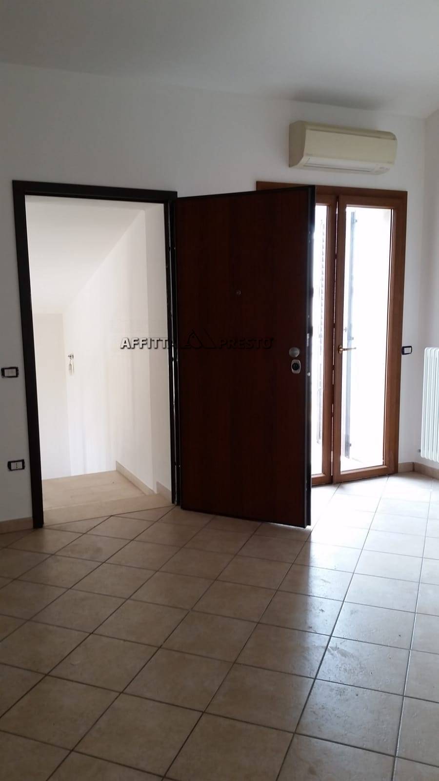 Casa semi indipendente in vendita a Meldola, Meldola