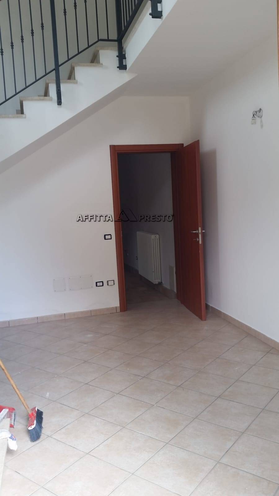 Casa semi indipendente in vendita a Meldola, Meldola