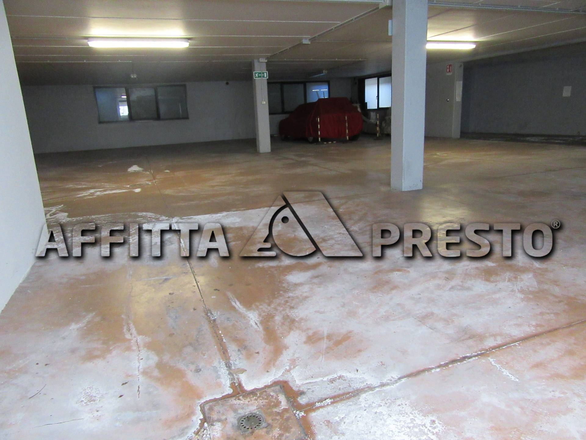 Magazzino in affitto a Forl, Zona Stazione