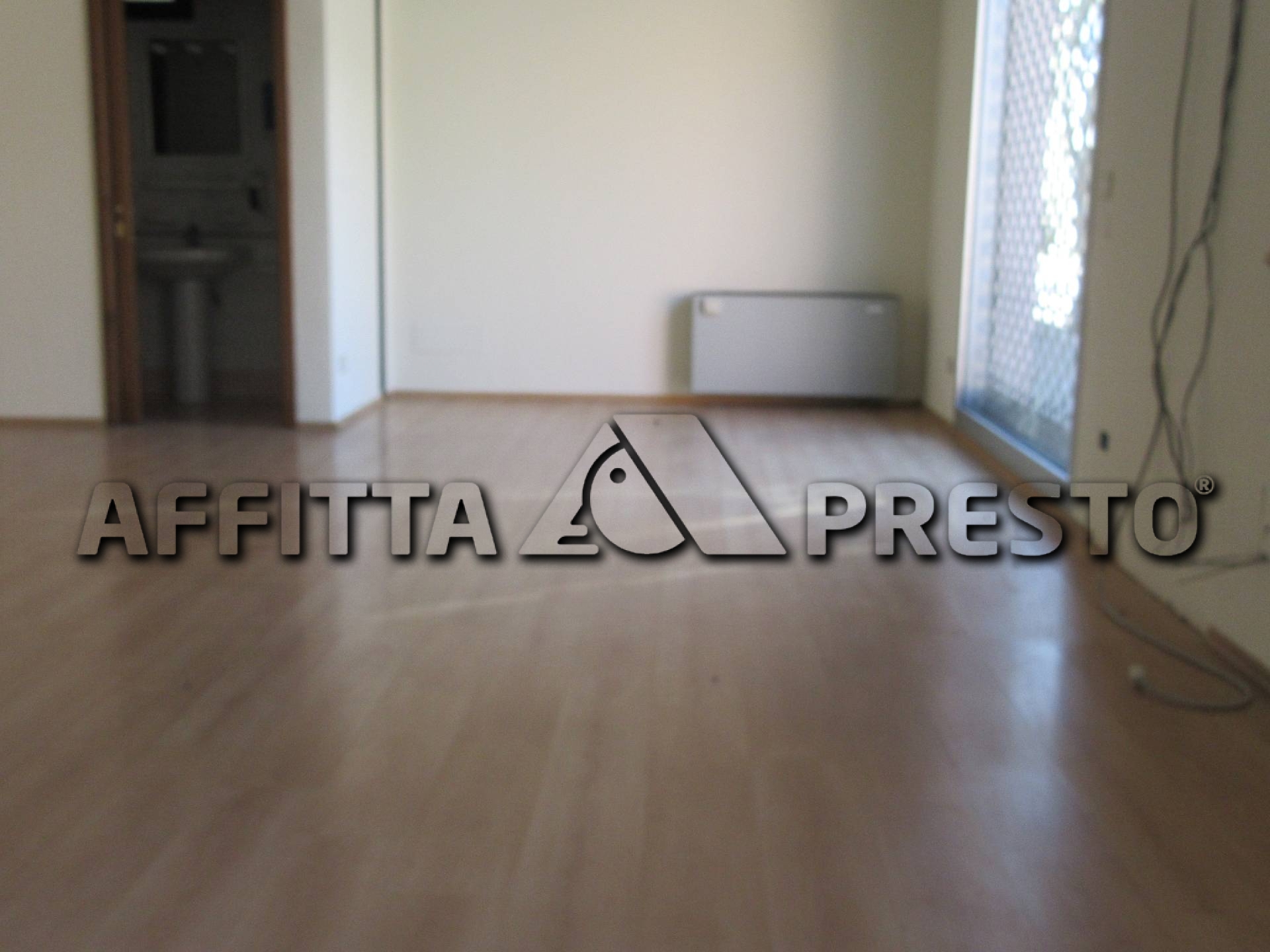 Ufficio in affitto a Forl, Centro