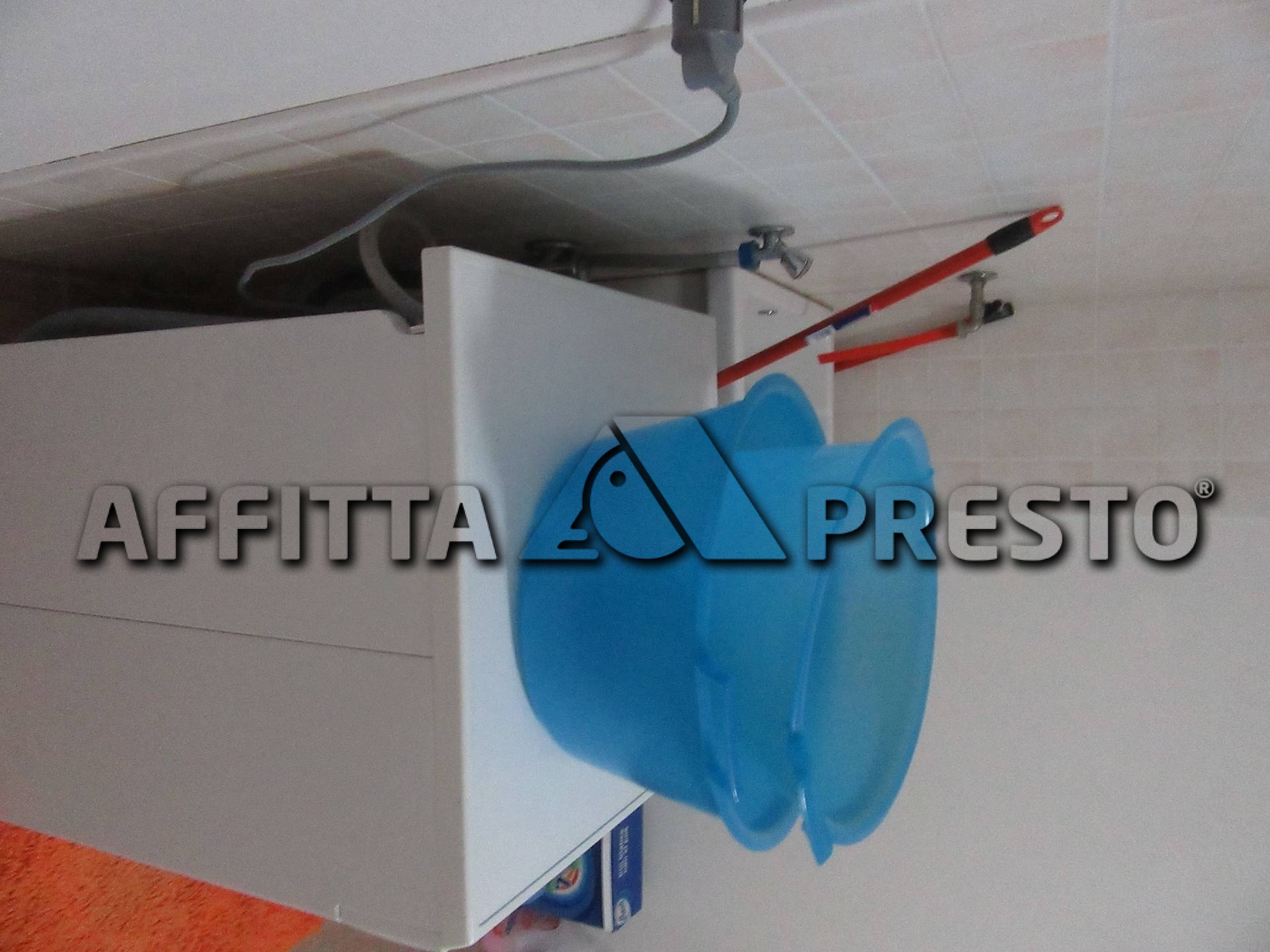 Fondo Commerciale in affitto a Forl, Ronco