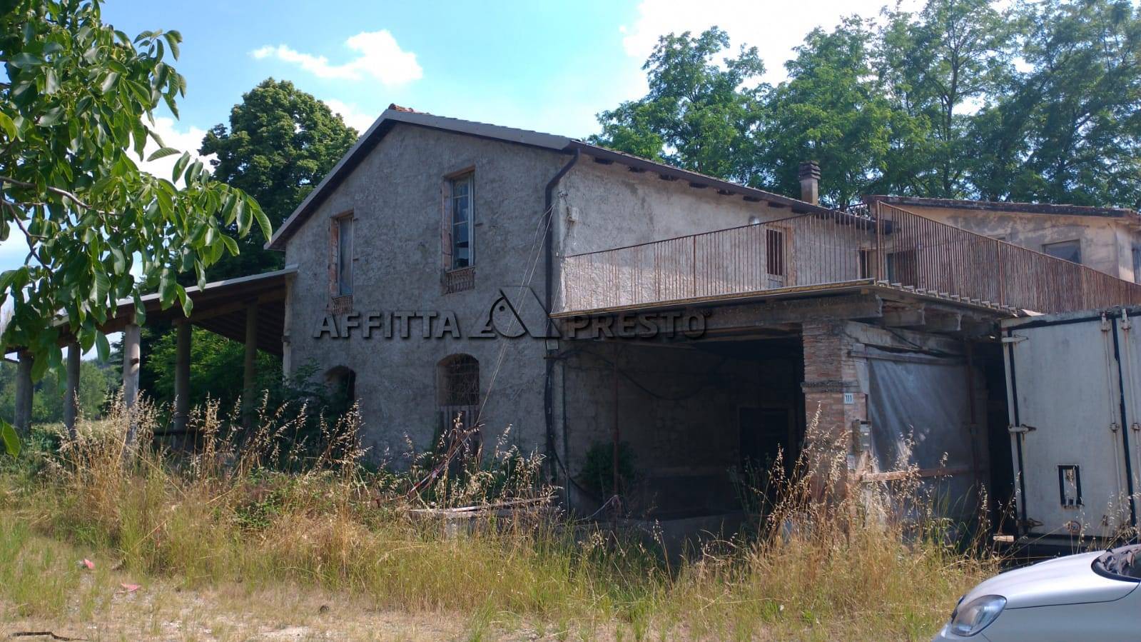 Casa indipendente in vendita a Meldola, Meldola