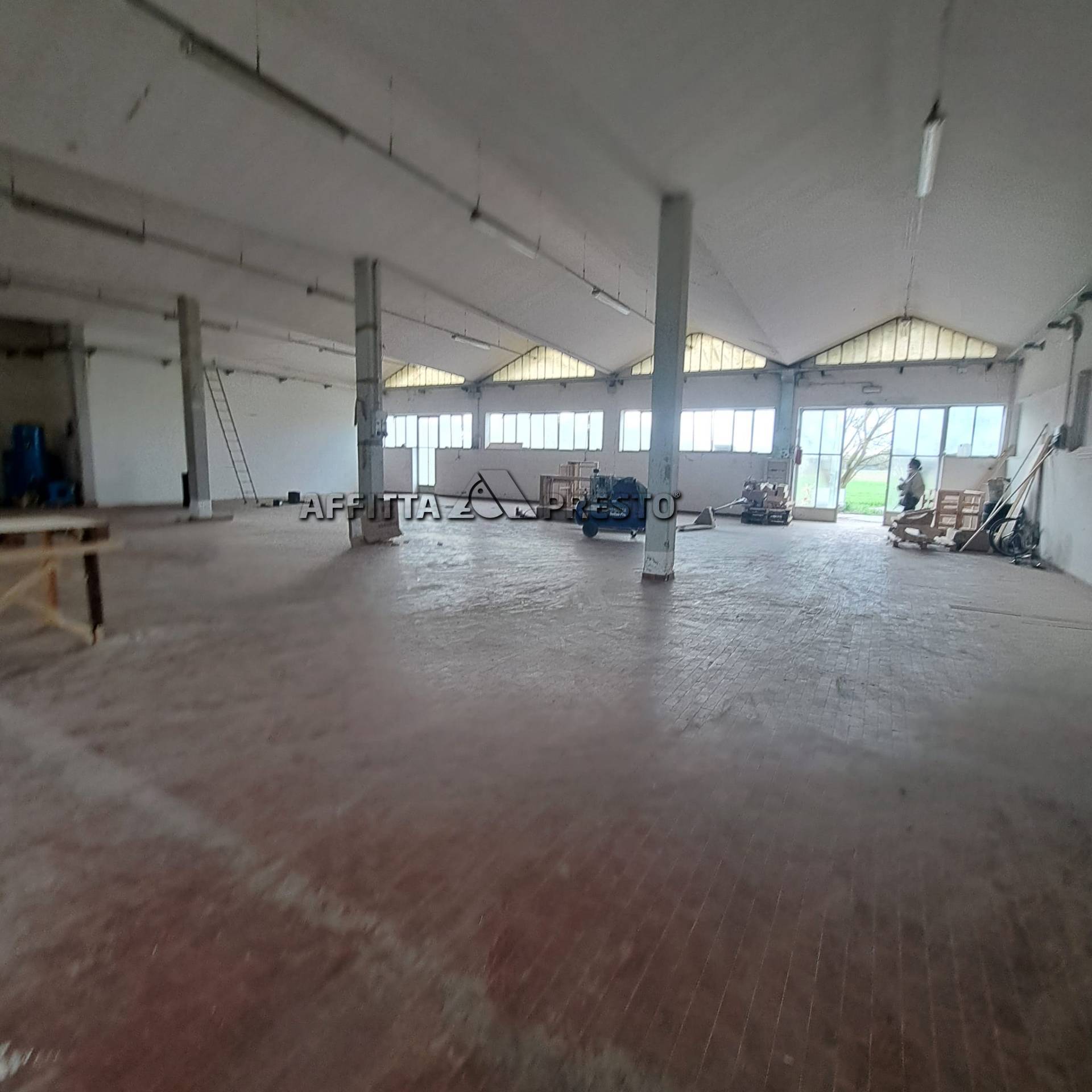 Capannone in affitto a Forl, Villanova