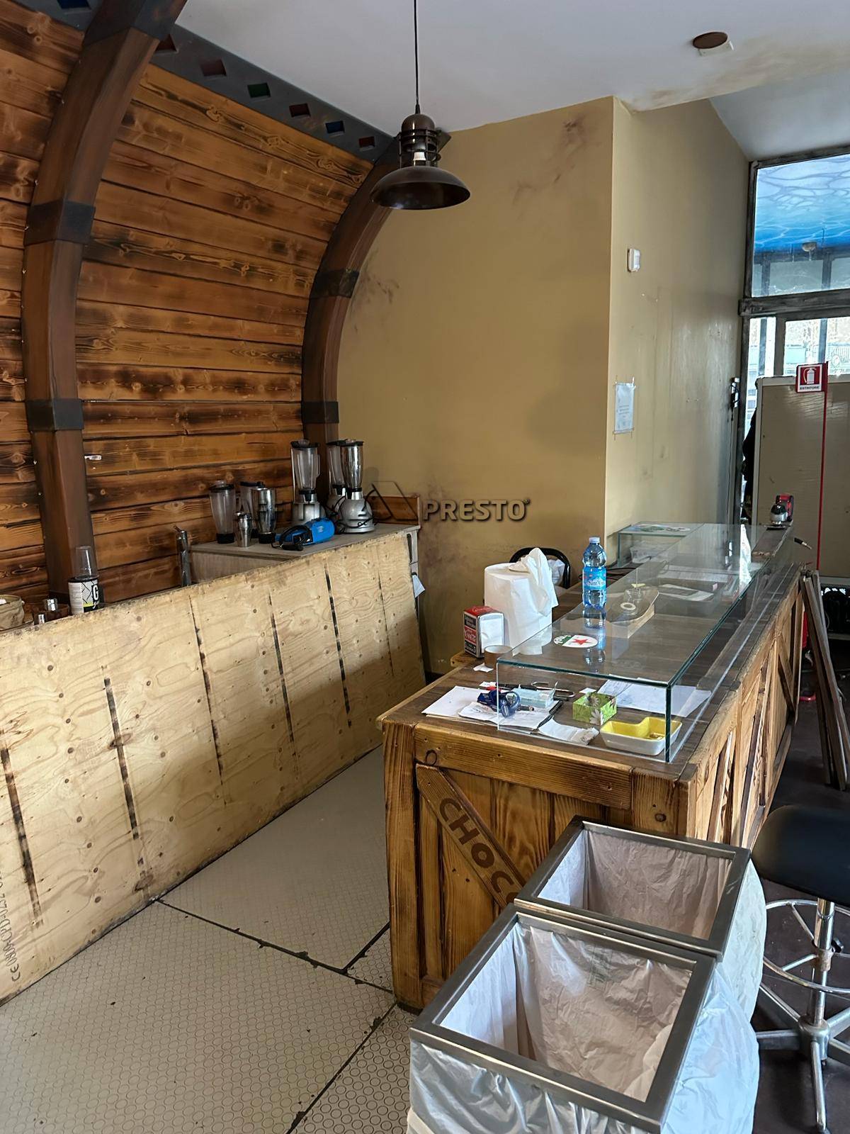 Negozio in affitto a Forl, Viale Vittorio Veneto