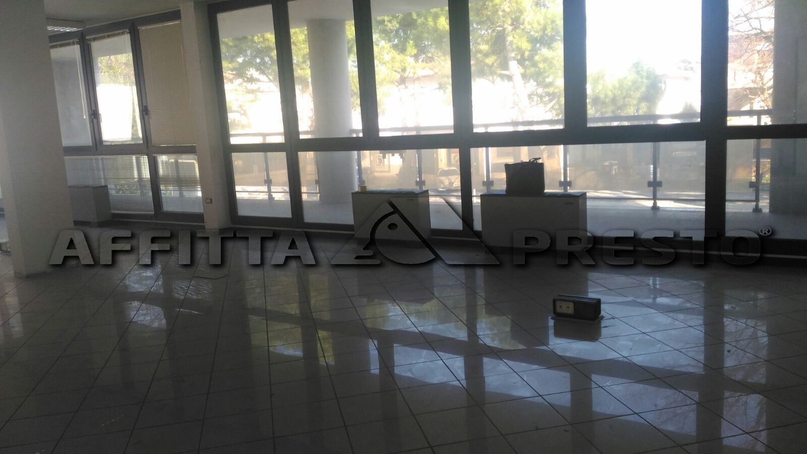 Ufficio in affitto a Forl, Ronco