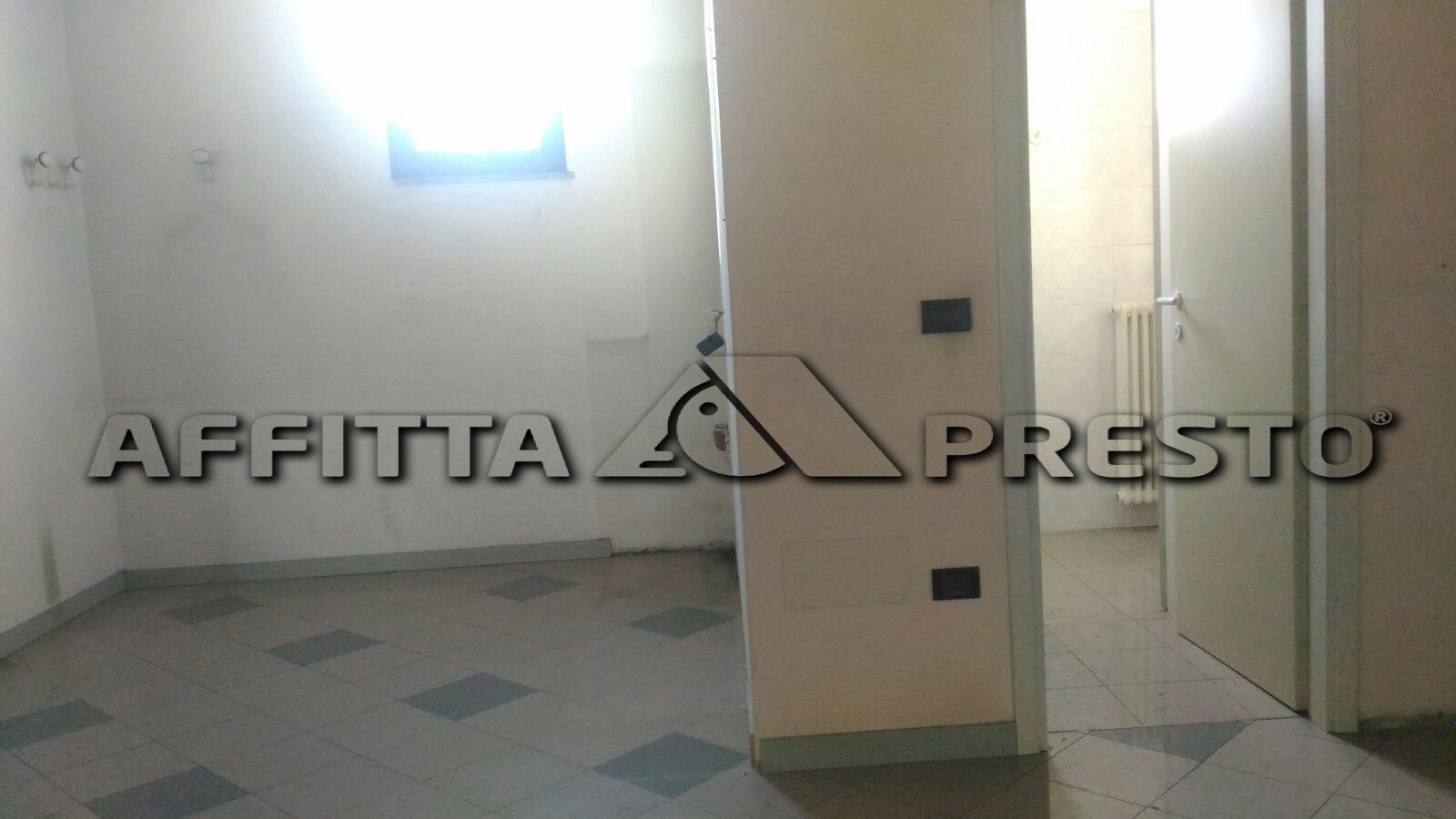 Ufficio in affitto a Forl, Ronco