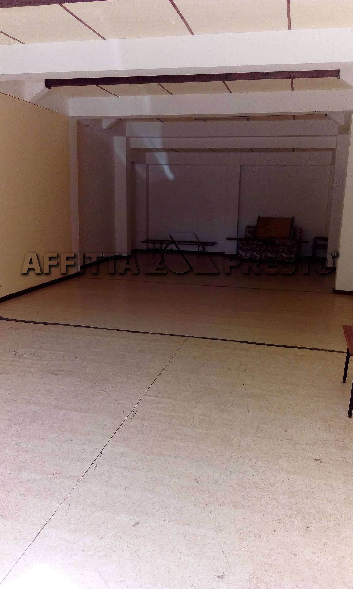 Fondo Artigianale in affitto a Meldola