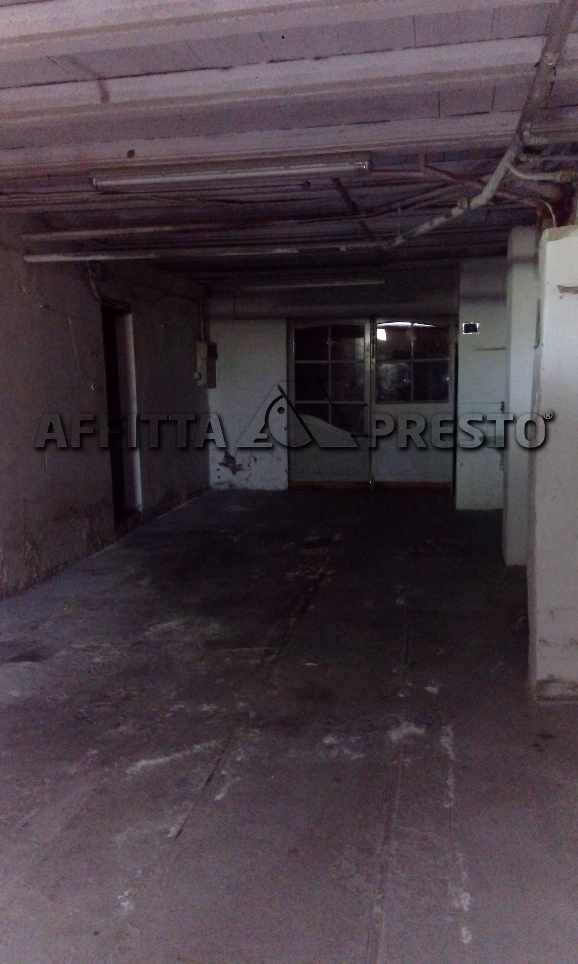 Fondo Artigianale in affitto a Meldola
